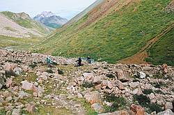 Вид «назад» на долину Кереге-Таш